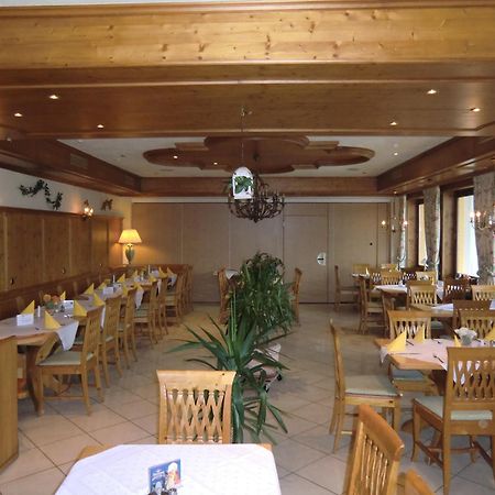 Hotel Schlossgarten Gladenbach Exterior foto